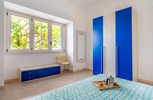 Capilungo House | Kallisti Beach House With Private Garden