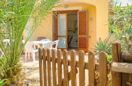 Pirotto Li Frati Apartment | Kyma's House - One Bedroom Apartment, Sleeps 4