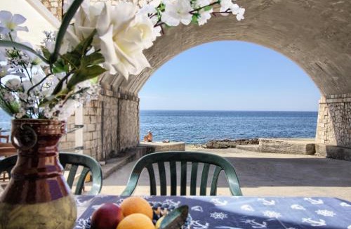 Santa Maria di Leuca House | La casa in riva al mare by LoveSud