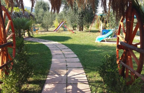 Peschici Apartment | La Paloma Holiday Homes with 2 Swimming Pools in Two-Room Apartment 3 places Holiday House