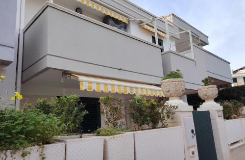Santa Cesarea Terme Apartment | LA TEVERINA, mare, relax, accoglienza nel cuore pulsante del Salento