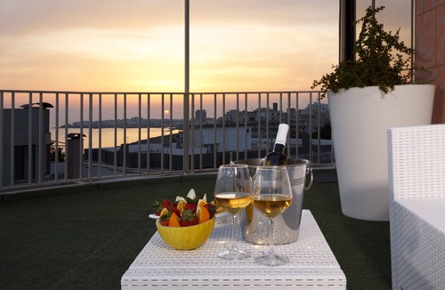 Il Monte Apartment | LAST MINUTE DEAL - SEA FRONT PENTHOUSE GALLIPOLI SALENTO WITH 250SQM TERRACE