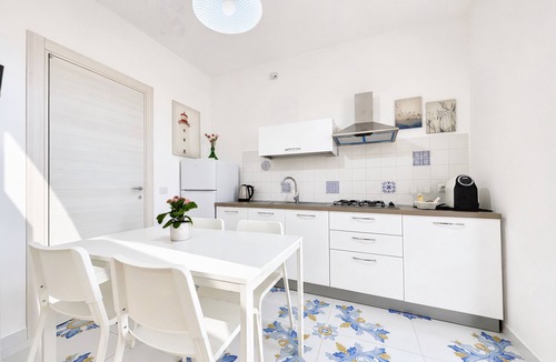 Mattinata Apartment | 'Le Case Di Chri' Apartment with Wi-Fi and Air Conditioning