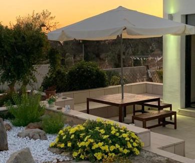 Casarano Villa | Li Canti di Giulia by Alma Dimore