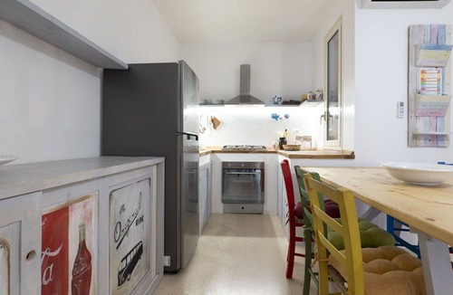 Torre Vado House | Lovely apartment in villa for 6 people with A/C, WIFI, TV, terrace and pets allowed