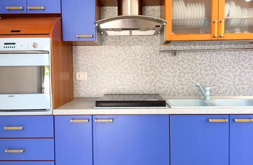 Torre Vado Apartment | Lovely apartment for 4 people with A/C, TV, terrace and pets allowed