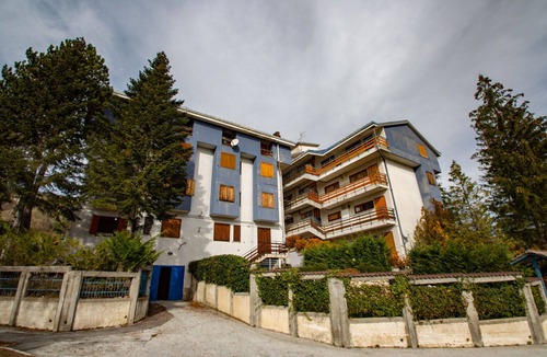 Rivisondoli Apartment | Lovely apartment for 4 people with balcony and pets allowed