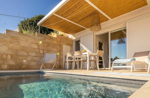 Diso Apartment | Lovely apartment for 4 people with A/C, WIFI, private pool, TV, terrace and parking