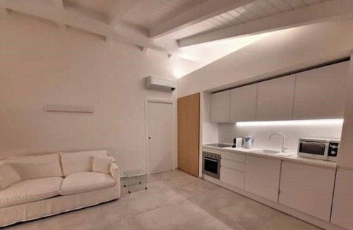 Murta Maria Cottage | Luxury House & Spa in Turquoise Bay with chromotherapy hot tub
