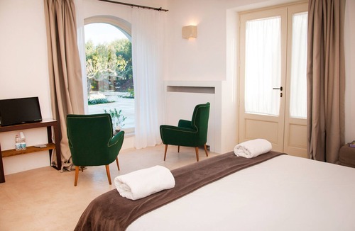 Martina Franca Bed & Breakfast | Masseria San Michele with pool in Martina Franca, Puglia