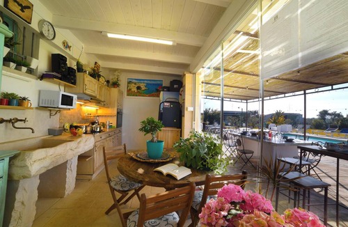 Surbo Villa | Masseria Santu Lasi with Private Pool & BBQ, Surbo, Italy