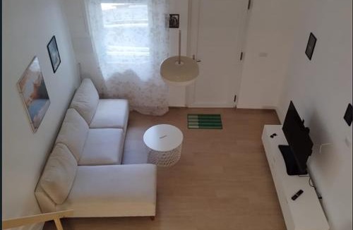 Latiano House | Matī Guest House