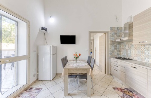 Acquarica del Capo House | Mauricarol Residences - Carol Apartment with Private Terrace, Wi-Fi and Air Conditioning