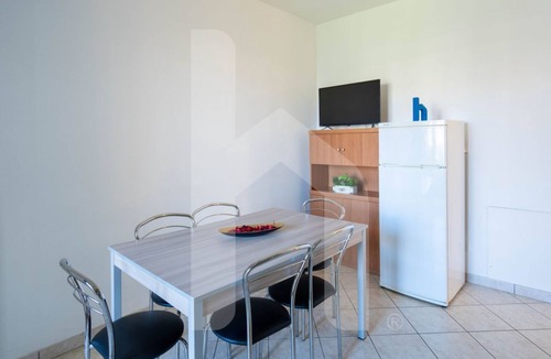 Pineto Apartment | Micaene D06 - Argo - Four-room apartment with balcony