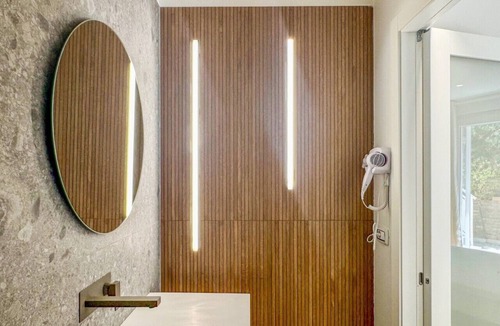 Vasto Bed & Breakfast | Miramare Suites - Ardesia Room