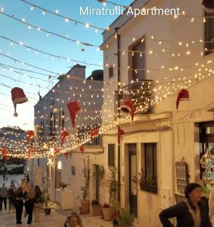 The Trulli of Alberobello House | Miratrulli Apartment & Trullo dell'Aia