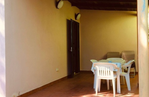 Defensola Apartment | mit Wallbox by Interhome