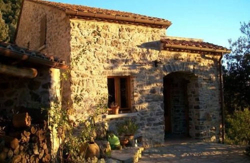 Tortorella House | Natursteinhaus mit Panoramablick zum Meer by Interhome