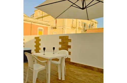 Santa Lucia House | New Promo – Syracuse Holiday Home "Oikos Sikelias"