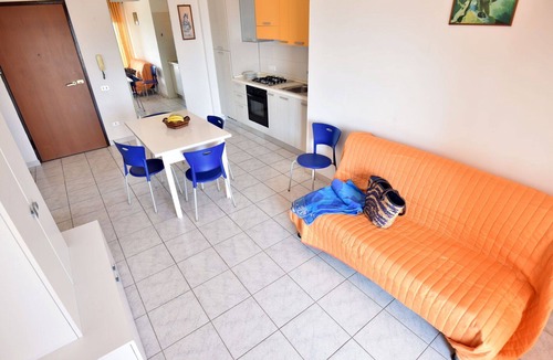 Silvi Marina Apartment | Nice apartment for 4 guests with WIFI, TV, balcony and pets allowed