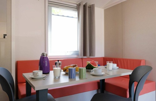 Il Monte House | Nice apartment in villa for 5 guests with pool, A/C, terrace and pets allowed