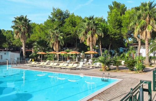 Chiesiola House | Nice apartment in villa for 2 guests with pool, WIFI, A/C, TV, terrace and pets allowed