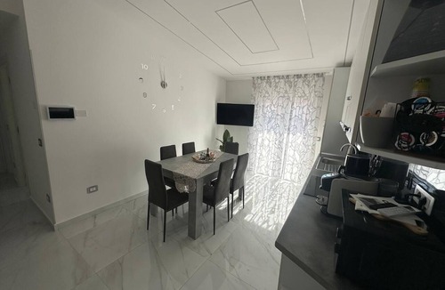 Nicotera Marina Apartment | Noemi Luxury Apartment * 2 Bedrooms * Wi-Fi * Near the Beach