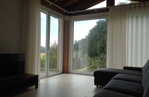Castelgomberto House | Old house in the hills with garden and view