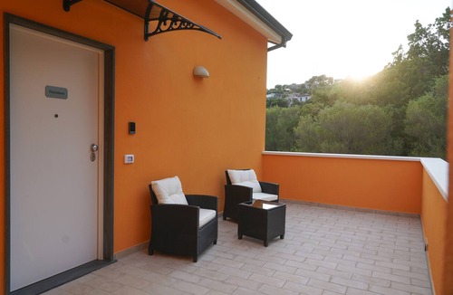 Villammare Apartment | Oliblu Holiday Home – Superior Pisciottana One-Bedroom Apt with Partial Sea View