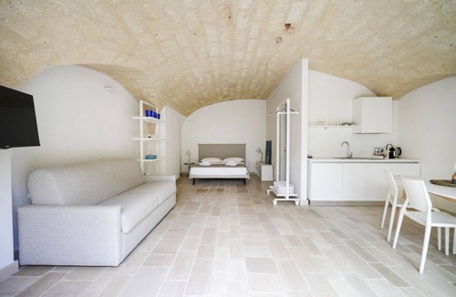 Torre a Mare Apartment | Palazzo della Torre 003 - Historical modern stay