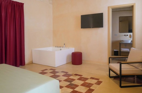 Uggiano la Chiesa Hotel | PALAZZO VIGILARIUM - SUITE ROOM Boutique Rooms - Rooftop & Arts Hotel
