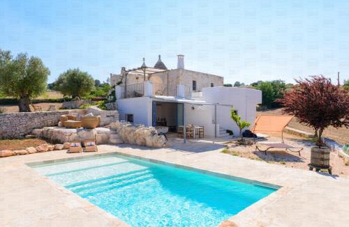 Martina Franca Apartment | Panoramic Trulli with Private Pool in Martina Franca - Pozzo Fornello