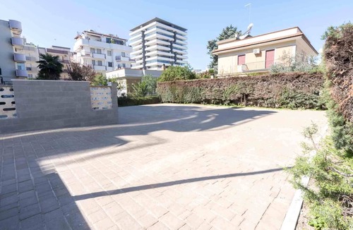 Trani House | Perla Nera