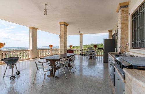 Grottaglie House | Pet friendly home in Grottaglie
