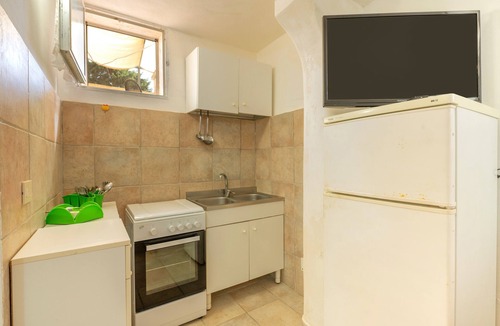 Maruggio Apartment | Pet-Friendly Apartment Acquadolce with Sea View & Terrace