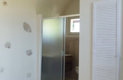 Ugento House | Room 'Villa Casciani - Levante' with Shared Pool, Wi-Fi and Air Conditioning