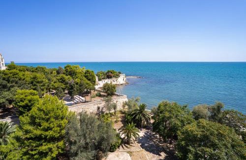 Trani Apartment | Santa Rosa luxury apartment 2 BEDROOMS 4 People private parking