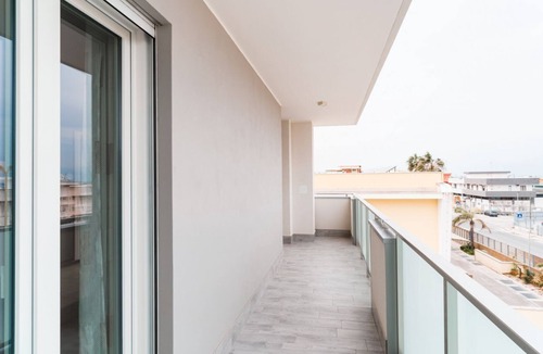 Trani Apartment | Scaringi Palace Trani - Room 3B