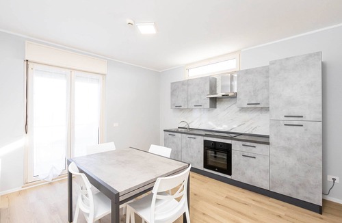Margherita di Savoia Apartment | Sea View Suite