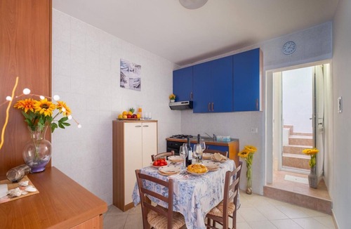 San Foca House | SeaGaze Home – Cozy Holiday Apartment with Shared Terrace, Wi-Fi & Air Conditioning