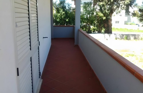Casalbordino Apartment | Seaside House with Private Entrance, Steps from Beach and Station