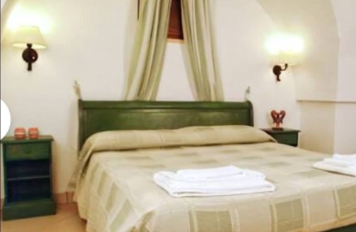 Rosa Marina Bed & Breakfast | Spacious Double Room in Ancient Masseria Near the sea in a Quiet Olive Trees