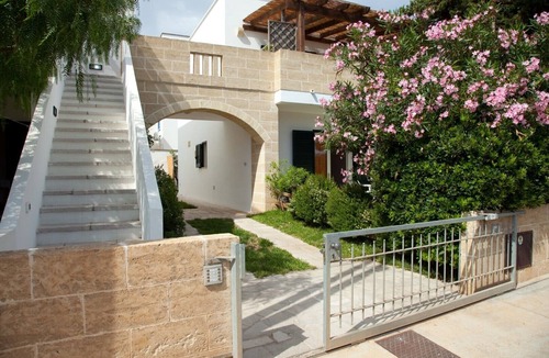 Torre Pali House | Stella Maris Holidays - Two-room apartment for two with garden
