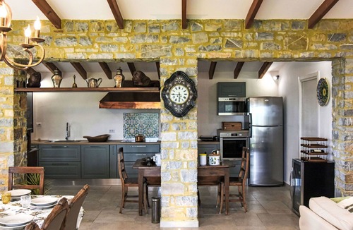 Magliano in Toscana Villa | Stunning private villa with private pool, WIFI, hot tub, TV, terrace and panoramic view