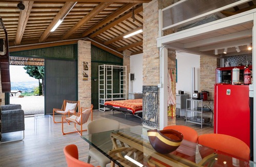 Citta Sant'Angelo House | Stunning villa with A/C, hot tub, private pool, WIFI, patio, pets allowed and panoramic view