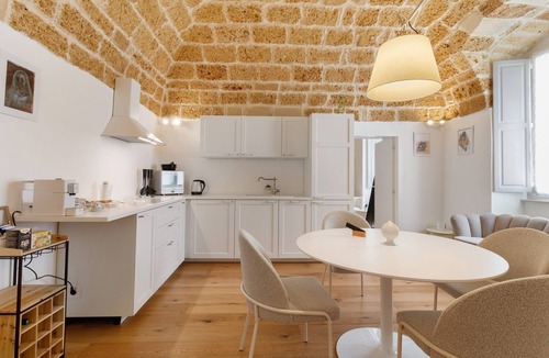 Gioia del Colle Apartment | Suite apartment with jacuzzi