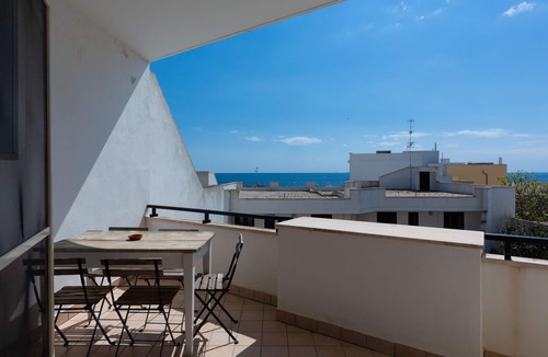 Santa Maria di Leuca Apartment | SUITE VISTAMARE within walking distance from the sea and downtown!