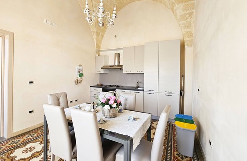 San Pancrazio Salentino Apartment | Sunday suite with private balcony