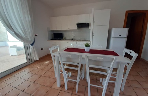 Castrignano del Capo Apartment | Superior apartment with view and garden