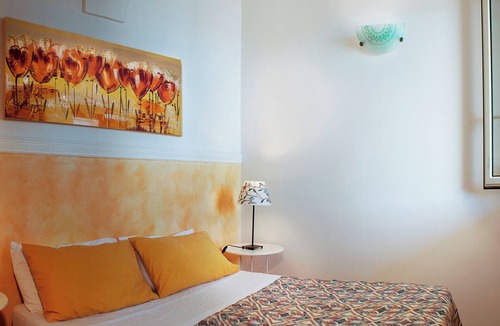 Santa Cesarea Terme Apartment | The Arbutus Tree, two-bedroom apartment 2 places with Sea View a stone's throw from the beach.
